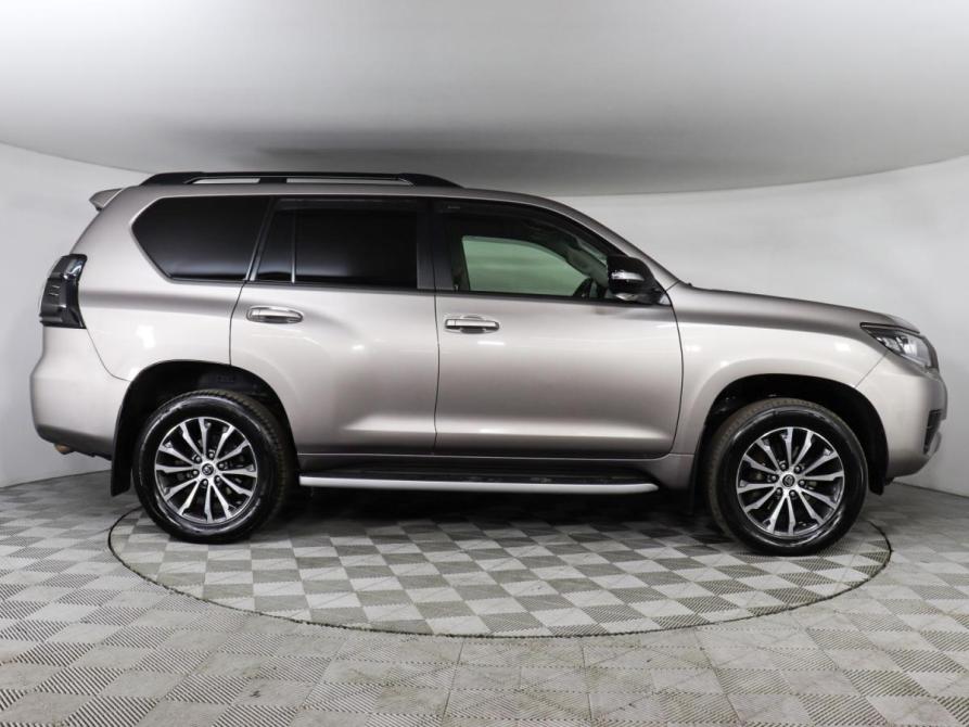 Toyota Land Cruiser Prado 150 Series Рестайлинг 3 Химки  - изображение 4