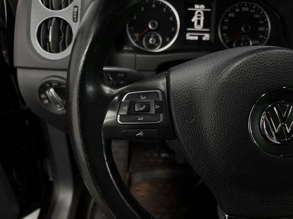 Volkswagen Tiguan I Рестайлинг с пробегом 2013 года, цена 1 275 000 рублей, 170278 км, внедорожник, Автокод Объявления