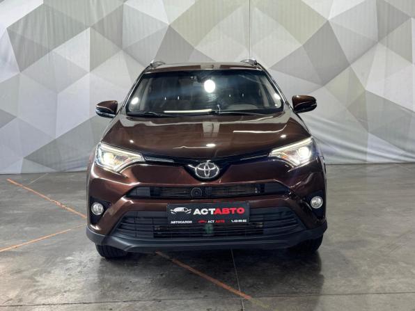 Toyota RAV4 IV (XA40) Рестайлинг с пробегом 2017 года, цена 2 450 000 рублей, 106955 км, внедорожник, Автокод Объявления