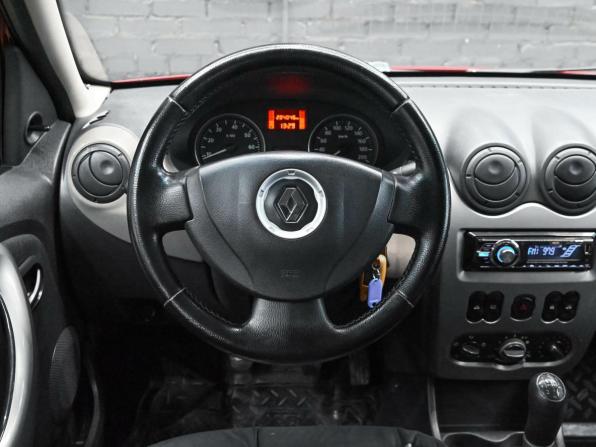 Renault Sandero I с пробегом 2010 года, цена 370 000 рублей, 204044 км, хэтчбек, Автокод Объявления
