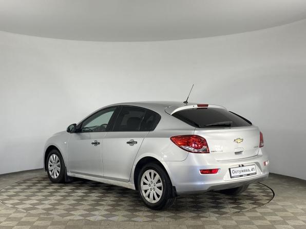 Chevrolet Cruze I Рестайлинг с пробегом 2013 года, цена 740 000 рублей, 376684 км, хэтчбек, Автокод Объявления