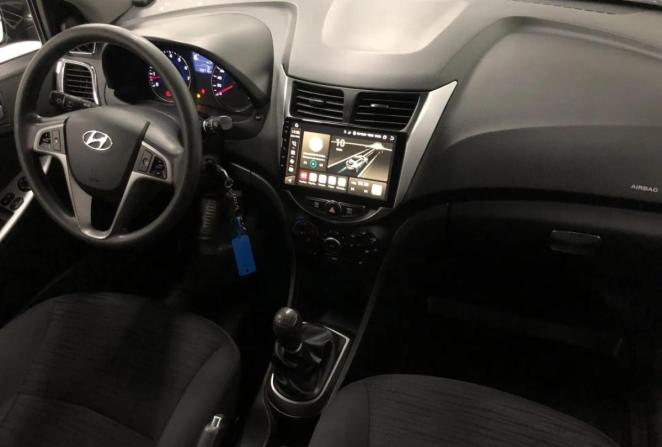 Hyundai Solaris I с пробегом 2014 года, цена 985 000 рублей, 108716 км, седан, Автокод Объявления