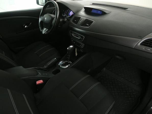 Renault Fluence I Рестайлинг с пробегом 2013 года, цена 572 000 рублей, 280000 км, седан, Автокод Объявления