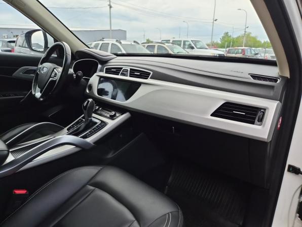 Geely Atlas I с пробегом 2020 года, цена 1 620 000 рублей, 103519 км, внедорожник, Автокод Объявления
