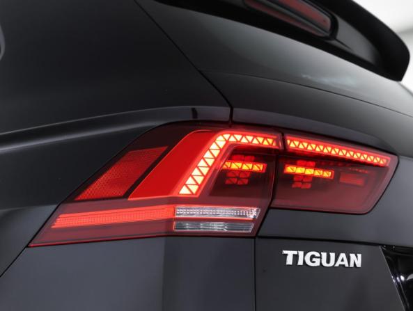 Volkswagen Tiguan II с пробегом 2017 года, цена 2 397 000 рублей, 185453 км, внедорожник, Автокод Объявления