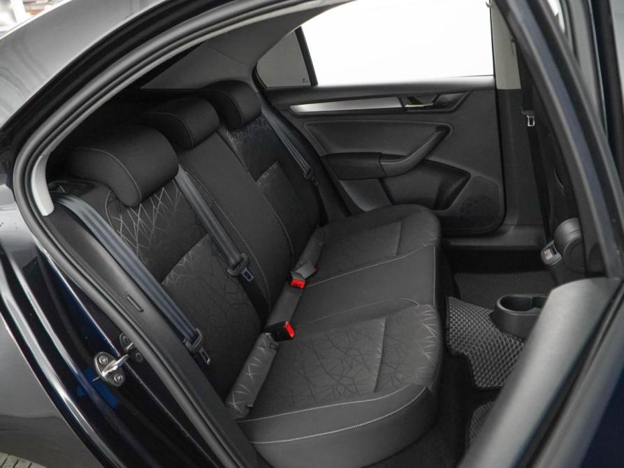 Skoda Rapid I Рестайлинг Москва  - изображение 7