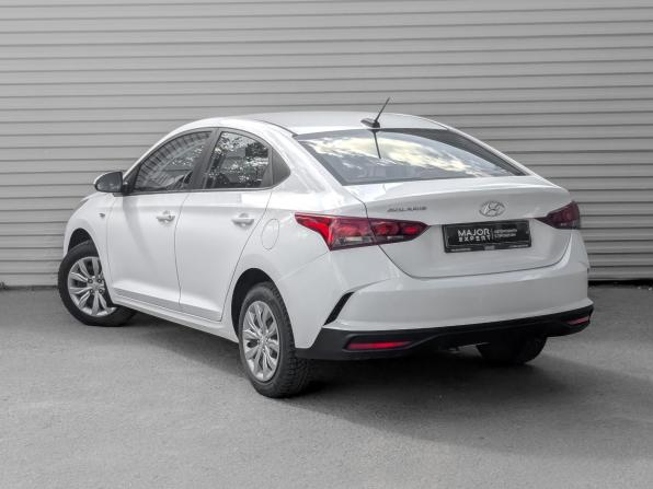 Hyundai Solaris II Рестайлинг с пробегом 2022 года, цена 1 635 000 рублей, 87845 км, седан, Автокод Объявления