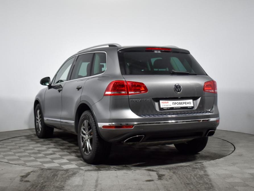 Volkswagen Touareg II Рестайлинг Санкт-Петербург  - изображение 7