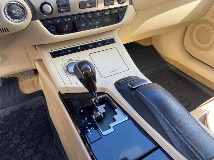 Lexus ES VI Сыктывкар  - изображение 32