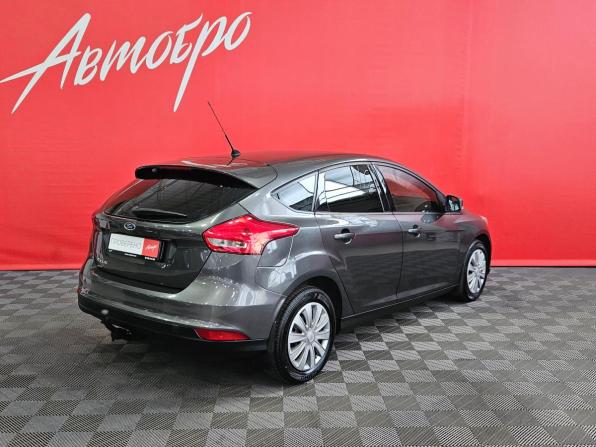 Ford Focus III Рестайлинг с пробегом 2016 года, цена 830 000 рублей, 190863 км, хэтчбек, Автокод Объявления