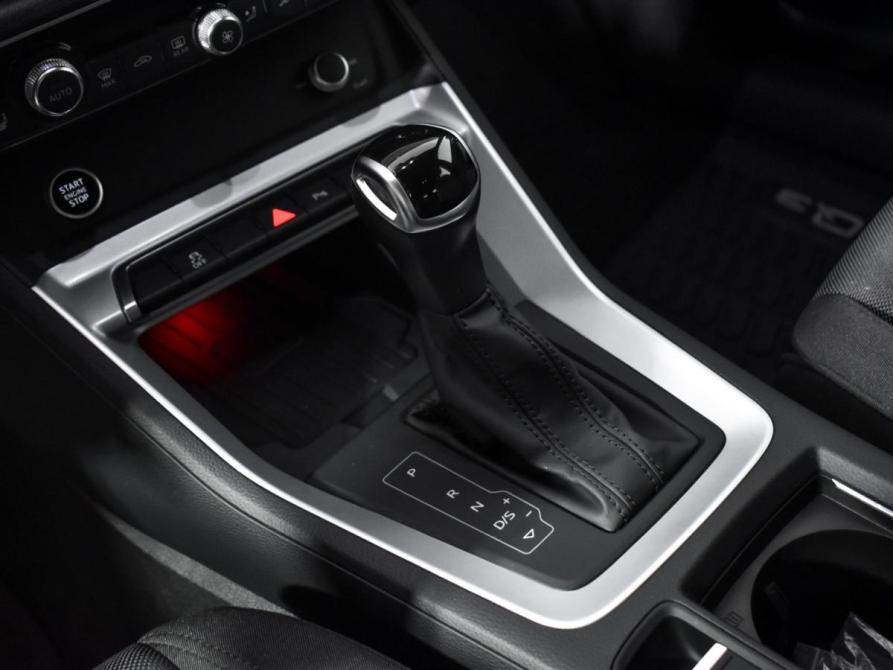 Audi Q3 II (F3) Санкт-Петербург  - изображение 12