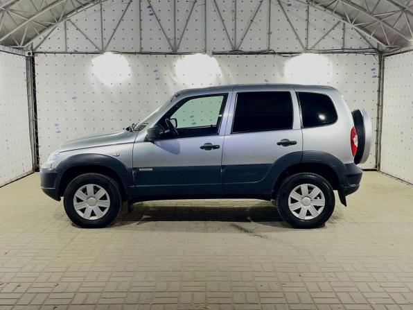 Chevrolet Niva I Рестайлинг с пробегом 2017 года, цена 720 000 рублей, 109129 км, внедорожник, Автокод Объявления