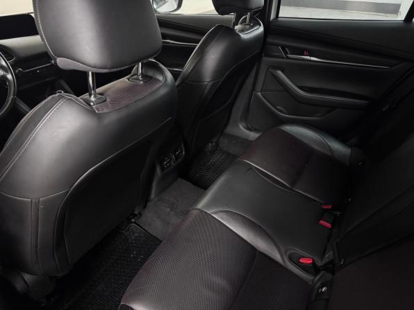 Mazda 3 IV (BP) с пробегом 2020 года, цена 1 850 000 рублей, 81162 км, седан, Автокод Объявления
