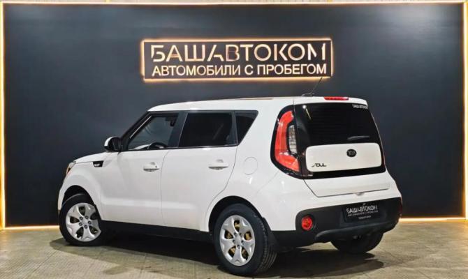 Kia Soul II Рестайлинг с пробегом 2017 года, цена 1 440 000 рублей, 131999 км, хэтчбек, Автокод Объявления
