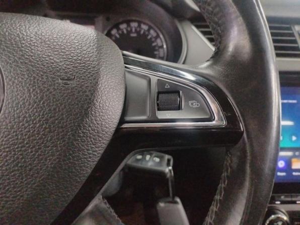 Skoda Octavia III (A7) с пробегом 2013 года, цена 933 000 рублей, 294581 км, лифтбек, Автокод Объявления