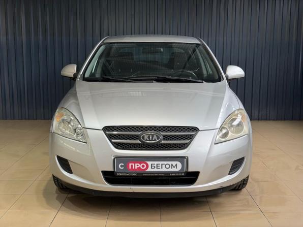 Kia Ceed I с пробегом 2007 года, цена 619 900 рублей, 180000 км, хэтчбек, Автокод Объявления