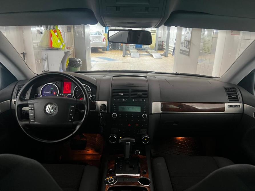 Volkswagen Touareg I Рестайлинг Стерлитамак  - изображение 14
