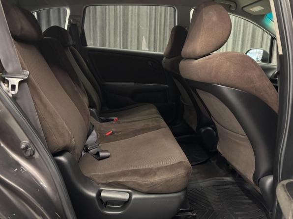 Honda Stream II с пробегом 2007 года, цена 859 000 рублей, 335000 км, минивэн, Автокод Объявления
