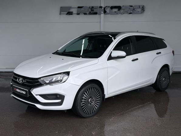 Lada (ВАЗ) Vesta I Рестайлинг (NG) с пробегом 2024 года, цена 1 349 000 рублей, 31421 км, универсал, Автокод Объявления