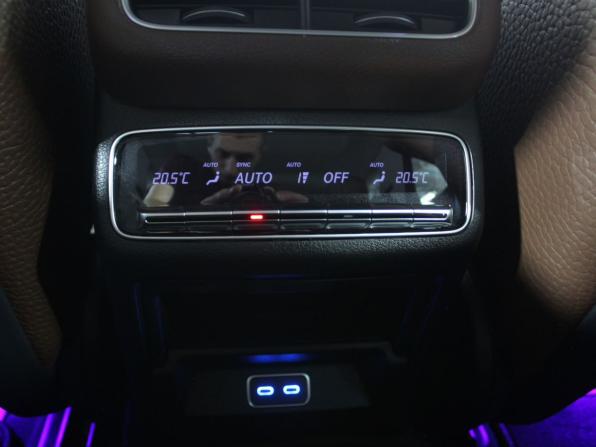 Mercedes-Benz GLE II (V167) Рестайлинг с пробегом 2024 года, цена 11 999 000 рублей, 8864 км, внедорожник, Автокод Объявления