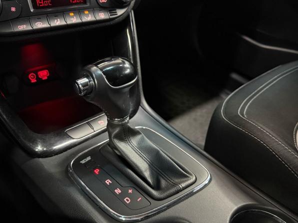 Kia Ceed II Рестайлинг с пробегом 2018 года, цена 1 430 000 рублей, 113274 км, хэтчбек, Автокод Объявления