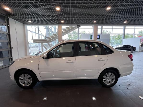 Lada (ВАЗ) Granta I Рестайлинг с пробегом 2023 года, цена 740 000 рублей, 28324 км, седан, Автокод Объявления