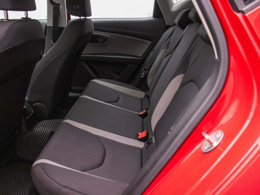 SEAT Leon III Москва  - изображение 11