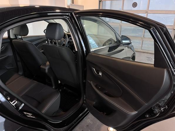 Changan Alsvin с пробегом 2024 года, цена 1 500 000 рублей, 5257 км, седан, Автокод Объявления