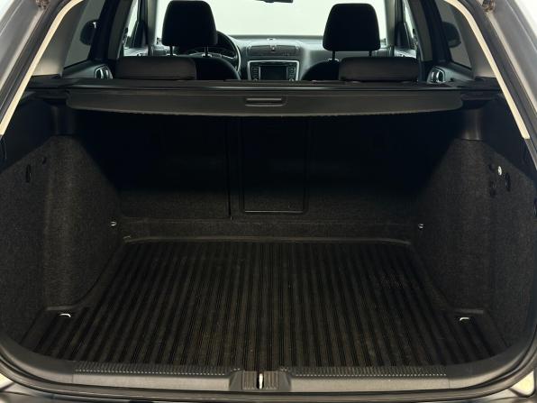Skoda Octavia II (A5) Рестайлинг с пробегом 2012 года, цена 1 035 000 рублей, 311445 км, универсал, Автокод Объявления