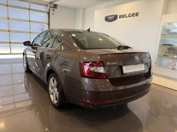 Skoda Octavia III (A7) Рестайлинг с пробегом 2017 года, цена 1 950 000 рублей, 152062 км, лифтбек, Автокод Объявления