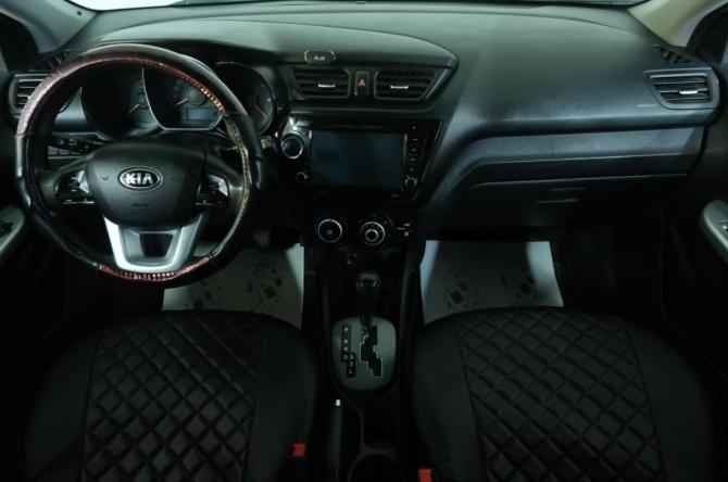 Kia Rio III с пробегом 2012 года, цена 799 000 рублей, 170000 км, хэтчбек, Автокод Объявления