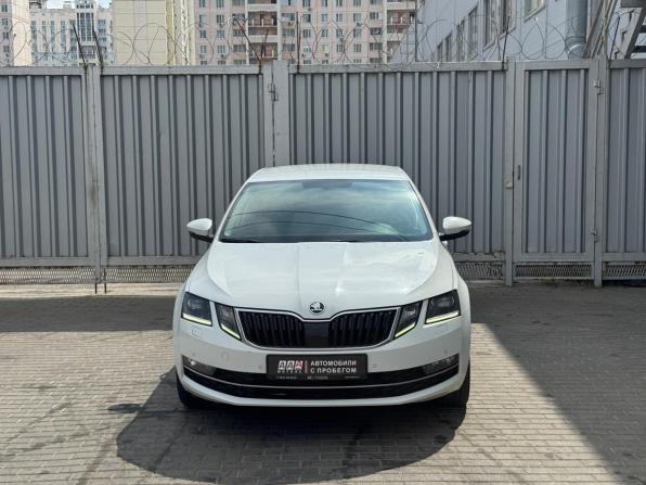 Skoda Octavia III (A7) с пробегом 2017 года, цена 1 599 000 рублей, 195054 км, лифтбек, Автокод Объявления