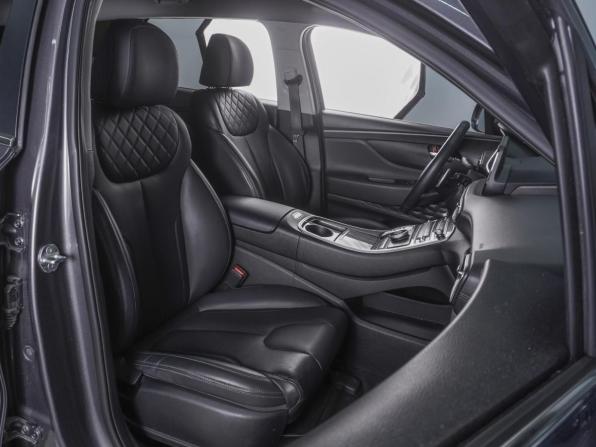 Hyundai Santa Fe IV Рестайлинг с пробегом 2021 года, цена 3 880 000 рублей, 49081 км, внедорожник, Автокод Объявления