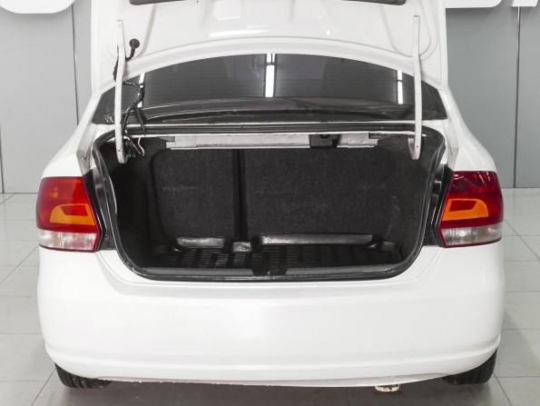Volkswagen Polo V с пробегом 2013 года, цена 799 000 рублей, 178806 км, седан, Автокод Объявления