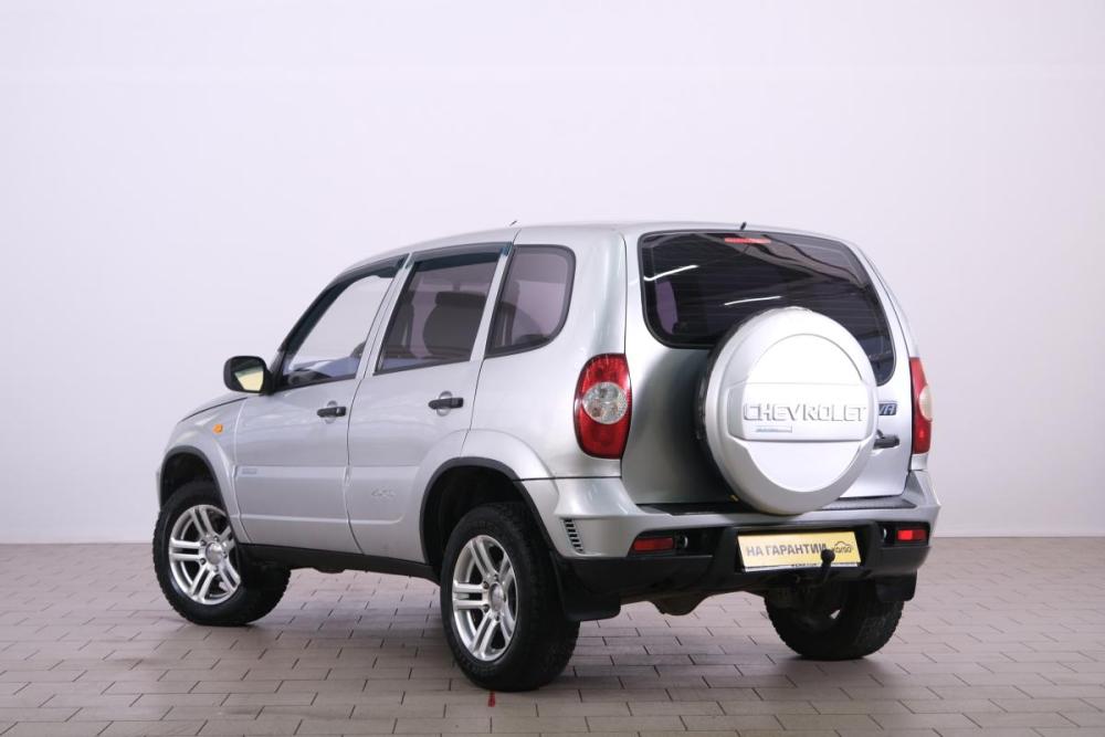 Chevrolet Niva I Рестайлинг Омск  - изображение 5