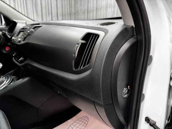 Kia Sportage III с пробегом 2013 года, цена 1 470 000 рублей, 240854 км, внедорожник, Автокод Объявления