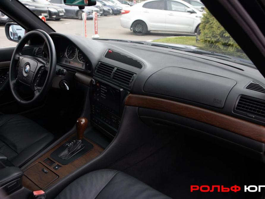 BMW 7 серии III (E38) Рестайлинг Москва  - изображение 7