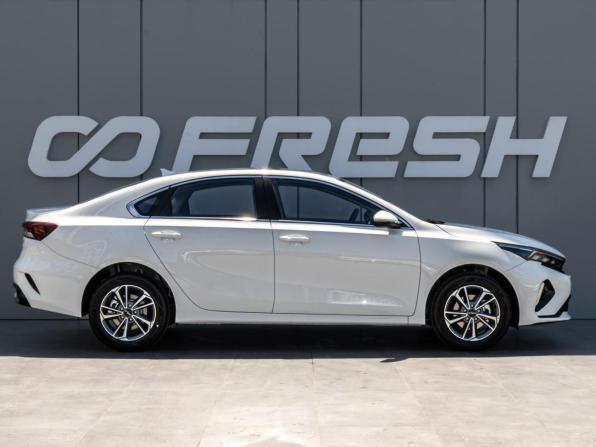 Kia K3 II (China Market) Рестайлинг с пробегом 2026 года, цена 2 598 000 рублей, 35 км, седан, Автокод Объявления