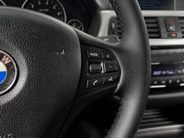 BMW 3 серии VI (F3x) Рестайлинг с пробегом 2018 года, цена 1 380 200 рублей, 124529 км, седан, Автокод Объявления