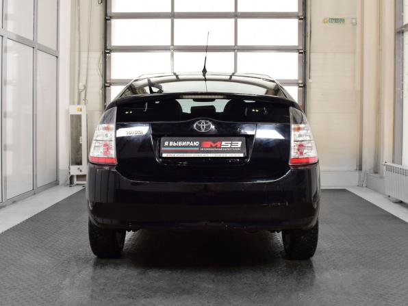 Toyota Prius II Рестайлинг (XW20) с пробегом 2006 года, цена 620 995 рублей, 331298 км, лифтбек, Автокод Объявления