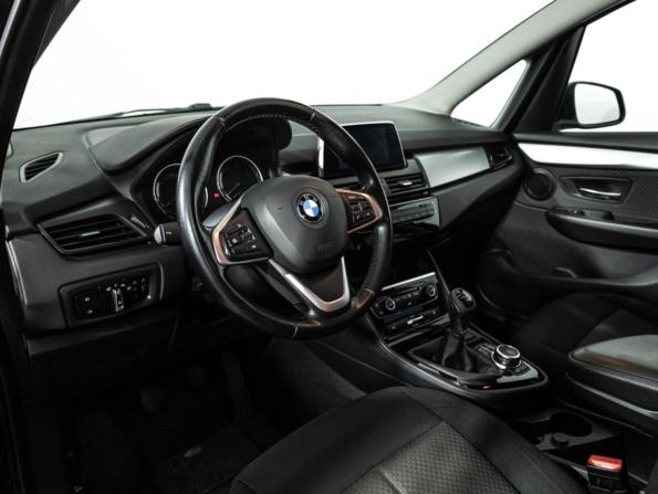 BMW 2 серии Gran Tourer F46 Рестайлинг с пробегом 2018 года, цена 1 499 585 рублей, 194999 км, компактвэн, Автокод Объявления