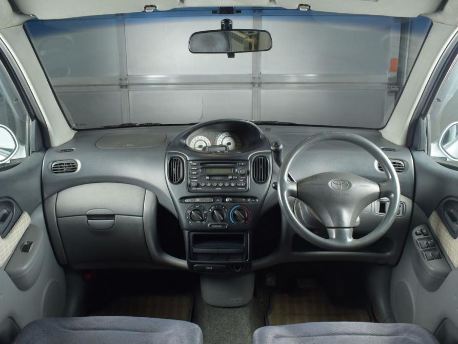Toyota FunCargo Кемерово  - изображение 7