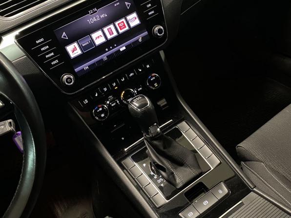 Skoda Superb III с пробегом 2019 года, цена 1 770 000 рублей, 112761 км, лифтбек, Автокод Объявления