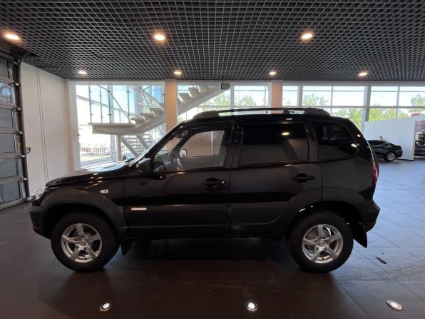 Chevrolet Niva I Рестайлинг с пробегом 2013 года, цена 455 000 рублей, 146853 км, внедорожник, Автокод Объявления