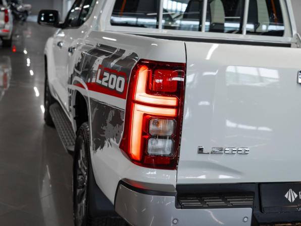 Mitsubishi L200 VI с пробегом 2025 года, цена 5 250 000 рублей, 50 км, пикап, Автокод Объявления