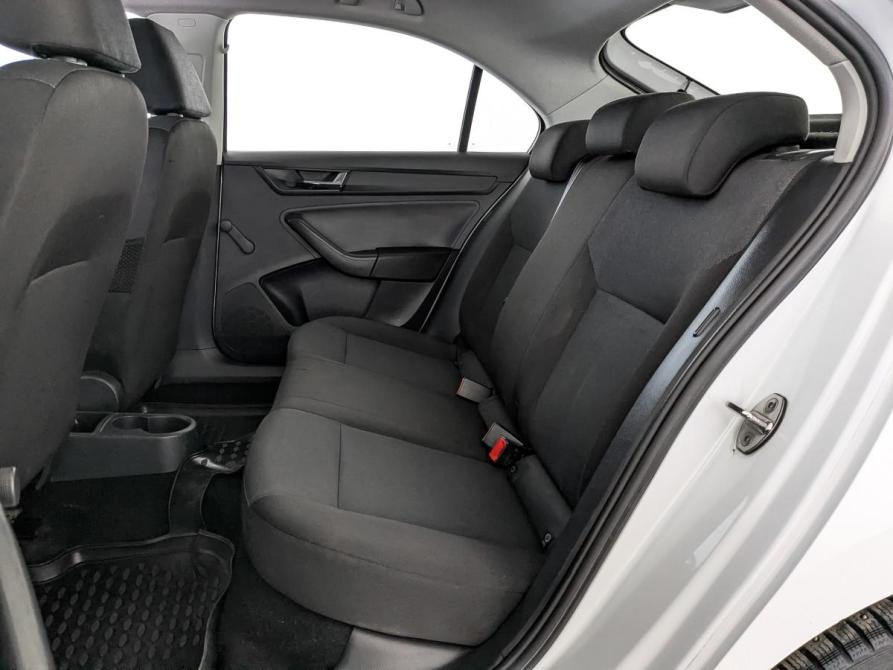 Skoda Rapid I Рестайлинг Москва  - изображение 12