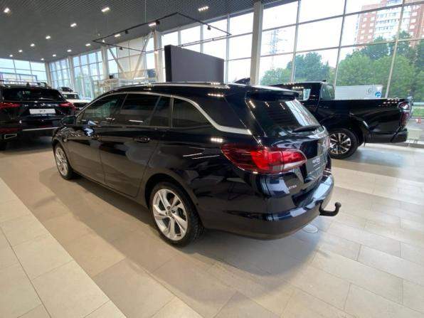 Opel Astra K с пробегом 2018 года, цена 1 175 000 рублей, 161500 км, универсал, Автокод Объявления