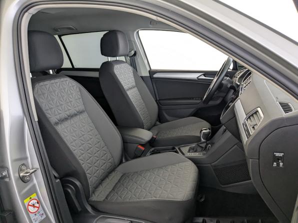 Volkswagen Tiguan II Рестайлинг с пробегом 2021 года, цена 2 800 000 рублей, 49413 км, внедорожник, Автокод Объявления