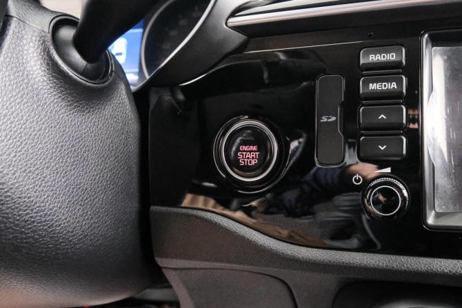 Kia Rio IV с пробегом 2017 года, цена 1 399 000 рублей, 97083 км, седан, Автокод Объявления