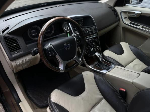 Volvo XC60 I с пробегом 2012 года, цена 1 045 000 рублей, 265568 км, внедорожник, Автокод Объявления